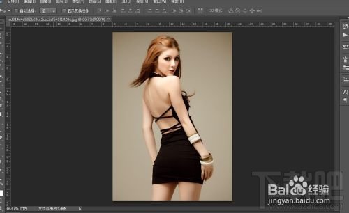 PHOTOSHOP制作动画-萦绕美女身边的光线